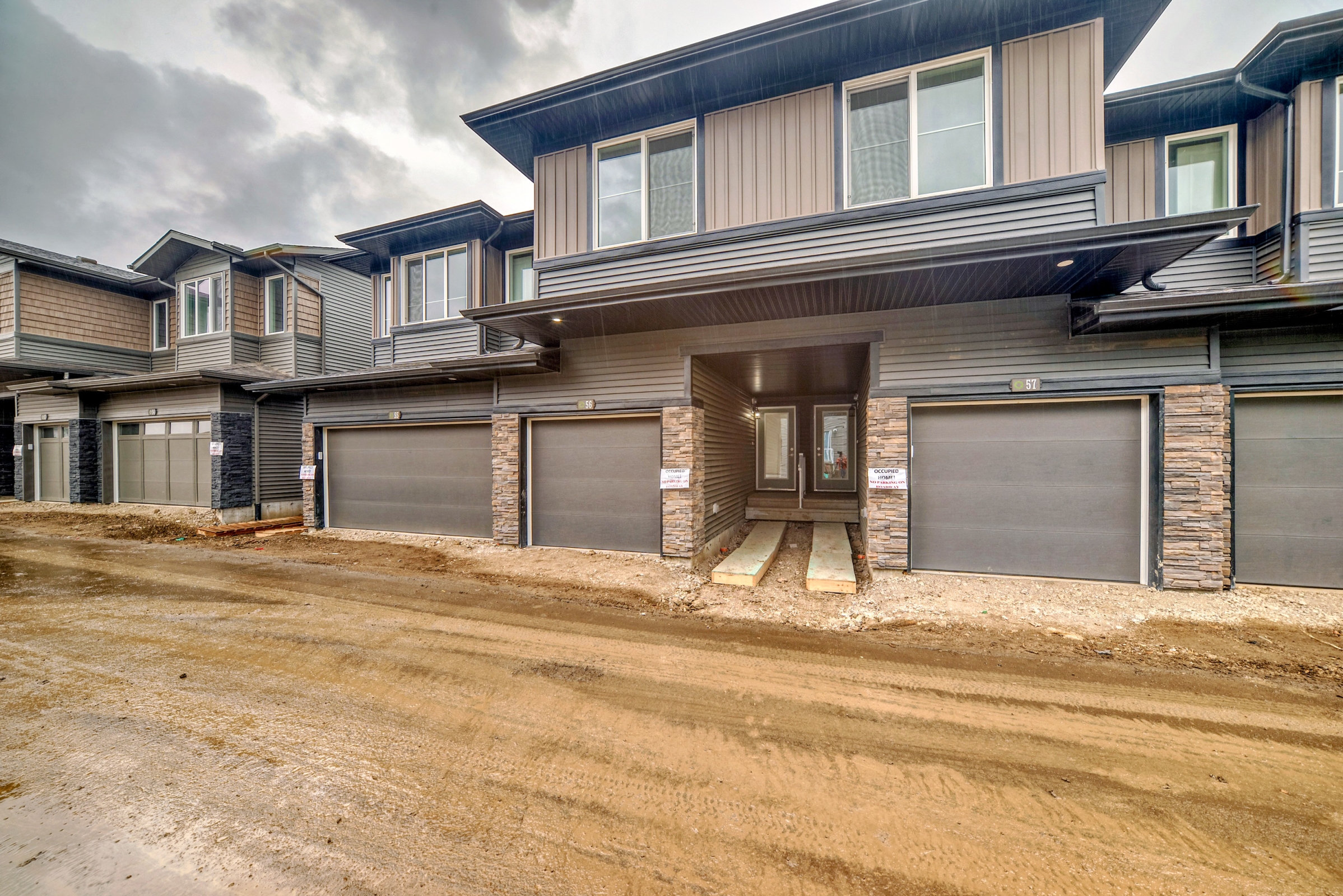 2710 66 Street SW - 56